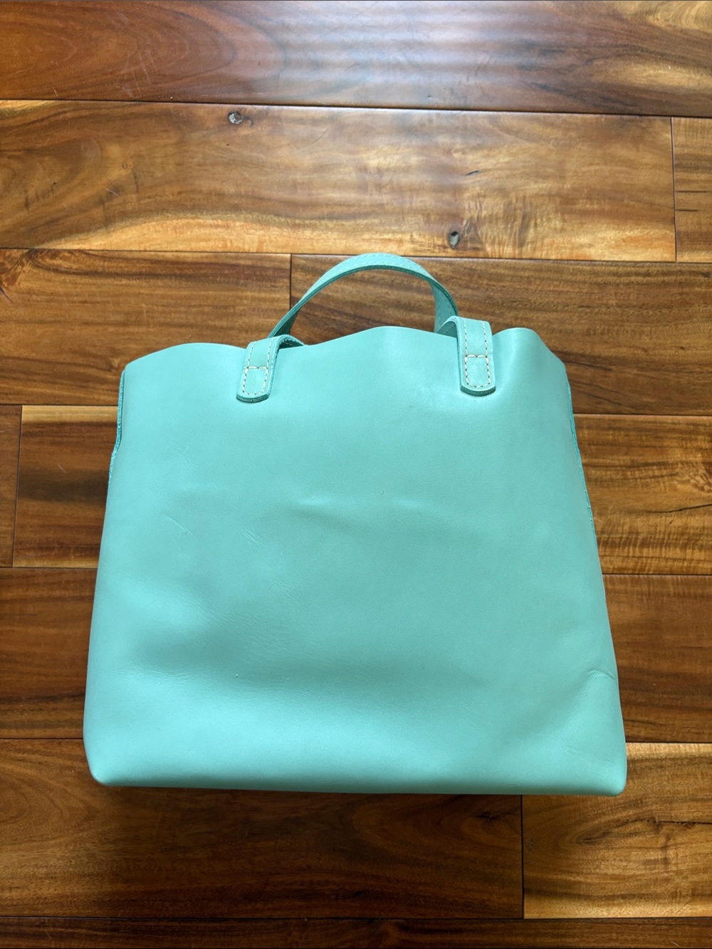 Portland Leather Goods Mint Classic Medium Crossbody Tote - Picture 2 of 9